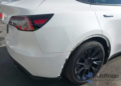 2021 Tesla Model Y Long Range Dual Motor All-Wheel Drive из США, поврежденный, VIN 5YJYGDEE1MF151849